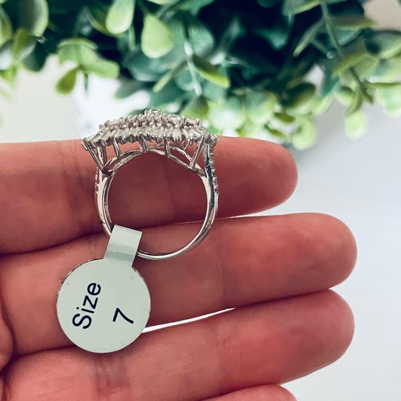 Beautiful Brand New size 7 large Heart Cubic Zirconia Sterling silver 925 ring - Picture 4 of 6